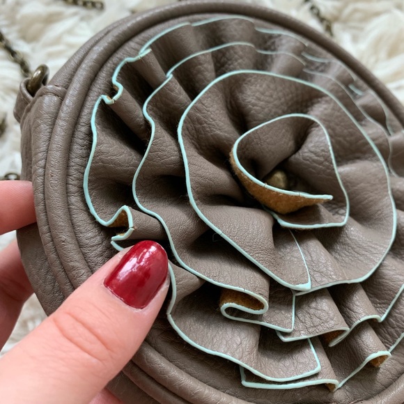 Mud Pie Brown Leather Crossbody Purse Chain Strap - Picture 5 of 8